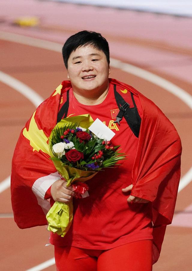 体育精神闪耀舞台，运动员们拼搏求胜的简单介绍